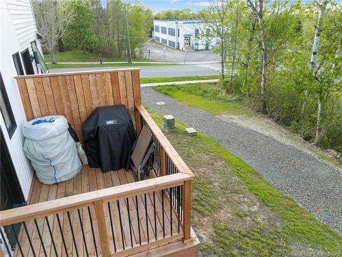 4 Westwood Dr, Fredericton, NB 