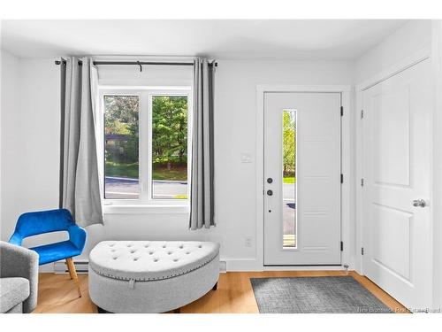 4 Westwood Dr, Fredericton, NB 