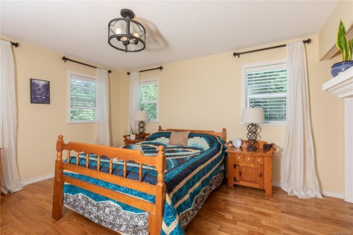 2956 Ridgeway Rd, Nanaimo, BC 