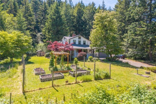 2956 Ridgeway Rd, Nanaimo, BC 