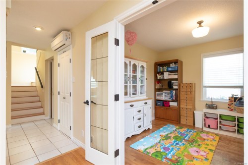 2956 Ridgeway Rd, Nanaimo, BC 