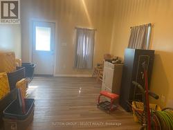 Direct rear yard access - 