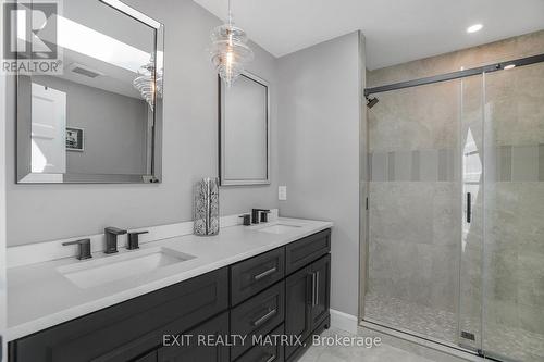 768 Dewhurst Avenue, Cornwall, ON - Indoor Photo Showing Bathroom