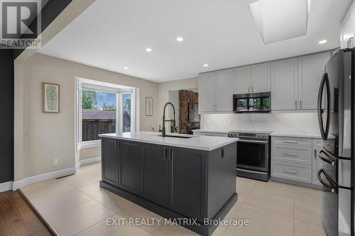 768 Dewhurst Avenue, Cornwall, ON - Indoor Photo Showing Kitchen With Upgraded Kitchen