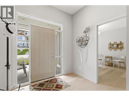 536 Tungsten Court, Kelowna, BC - Indoor Photo Showing Other Room
