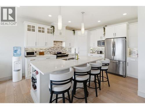 536 Tungsten Court, Kelowna, BC - Indoor