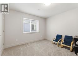 Suite 2nd bedroom - 