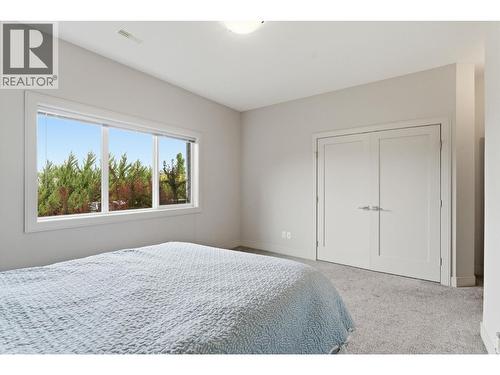 536 Tungsten Court, Kelowna, BC - Indoor Photo Showing Bedroom