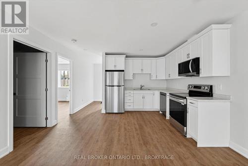 Unit #3A - 600 Second Street E, Cornwall, ON - Indoor Photo Showing Kitchen With Stainless Steel Kitchen