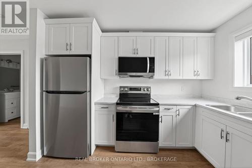 Unit #8B - 600 Second Street E, Cornwall, ON - Indoor Photo Showing Kitchen