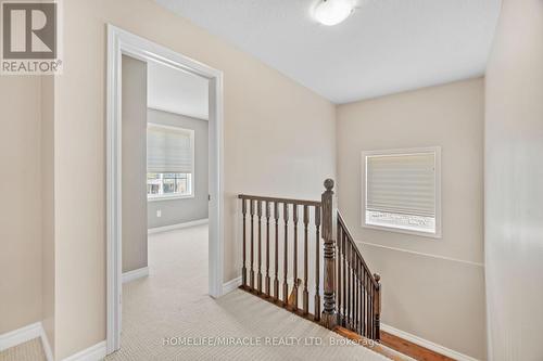 21 Davinci Boulevard, Hamilton, ON - Indoor Photo Showing Other Room