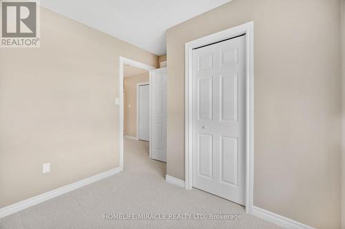 21 Davinci Boulevard, Hamilton, ON - Indoor Photo Showing Other Room
