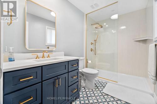 21 Davinci Boulevard, Hamilton, ON - Indoor Photo Showing Bathroom
