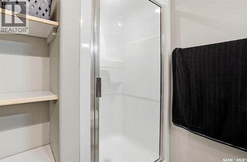 4113 Green Willow Terrace E, Regina, SK - Indoor Photo Showing Bathroom