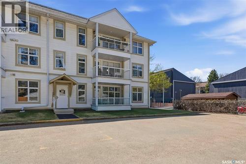 105 301 34Th Street W, Prince Albert, SK - Outdoor With Facade