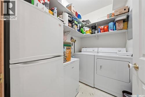 105 301 34Th Street W, Prince Albert, SK - Indoor Photo Showing Laundry Room