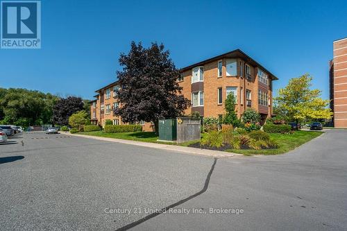 303 - 2181 WALKER AVENUE  Peterborough (Ashburnham Ward 4), ON K9L 1T6