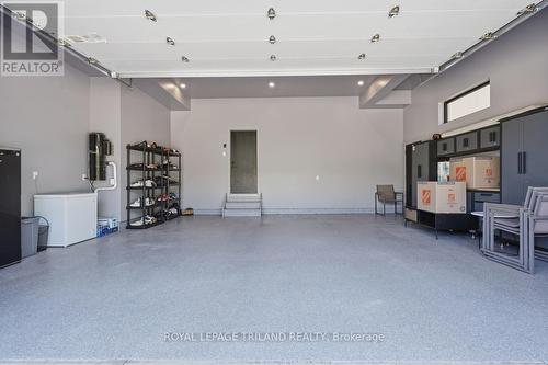 6 - 1452 Byron Baseline Road, London South (South K), ON - Indoor Photo Showing Garage