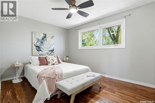 118 Laurentian Drive, Saskatoon, SK - Indoor Photo Showing Bedroom