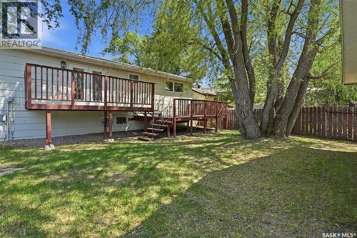 118 Laurentian Drive, Saskatoon, SK - Outdoor With Deck Patio Veranda