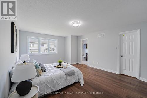 132 Mancini Way E, Ottawa, ON - Indoor Photo Showing Bedroom