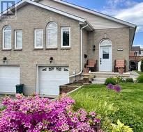 1229 BRACKENWOOD CRESCENT Kingston (City Northwest), ON K7P 2W4