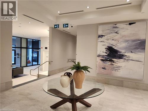 A welcoming entrance to enjoy every day - 385 Winston Road Unit# 709, Grimsby, ON - Indoor Photo Showing Other Room