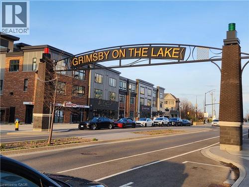 Charming downtown of Grimsby Beach - 385 Winston Road Unit# 709, Grimsby, ON - Outdoor