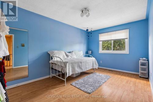 4356 Wakefield Crescent, Mississauga, ON - Indoor Photo Showing Bedroom