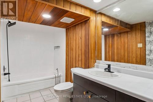 4356 Wakefield Crescent, Mississauga, ON - Indoor Photo Showing Bathroom