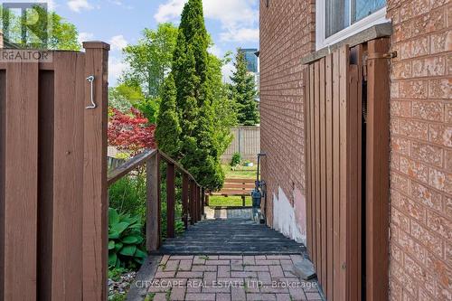 4356 Wakefield Crescent, Mississauga, ON - Outdoor