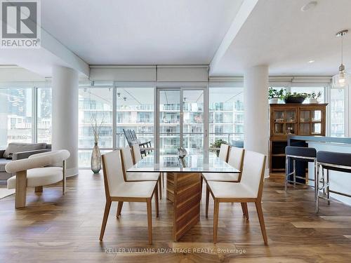 401 - 29 Queens Quay E, Toronto, ON - Indoor