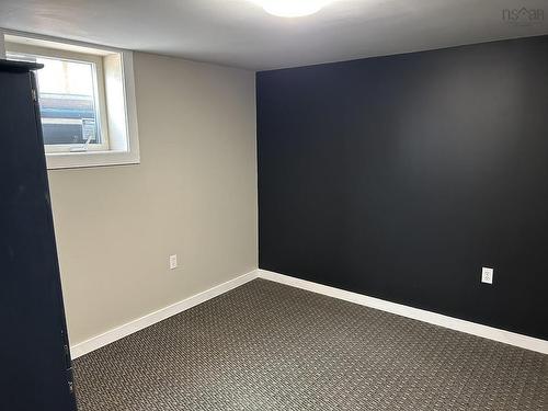 23 Snowden Avenue, Amherst, NS 