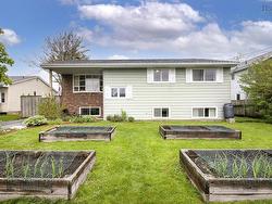 73 Wexford Road  Cole Harbour, NS B2V 1R8