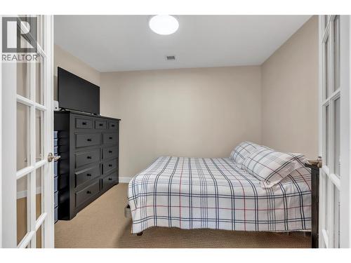 75 Martin Street Unit# 101, Penticton, BC - Indoor Photo Showing Bedroom