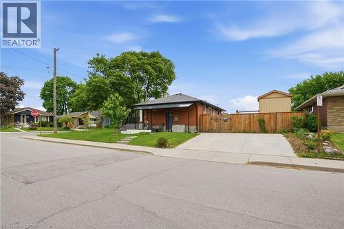 150 Mountville Avenue, Hamilton, ON - Outdoor