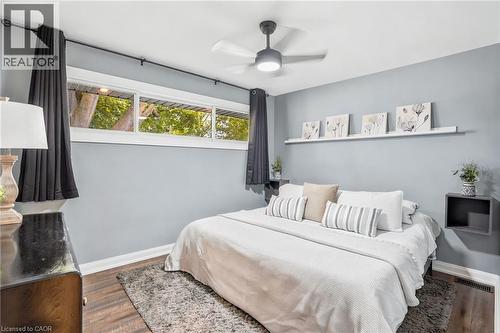 150 Mountville Avenue, Hamilton, ON - Indoor Photo Showing Bedroom