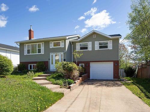 10 Old Birch Road, Dartmouth, NS 