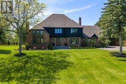 27 CHANTELAY CRESCENT Halton Hills, ON L7G 4S5
