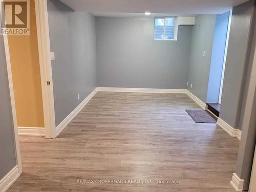 673 Bristol Road W, Mississauga, ON - Indoor Photo Showing Other Room