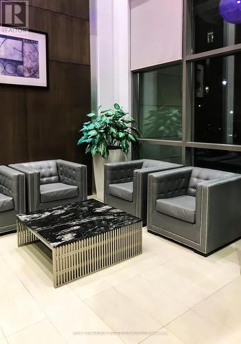 803 - 3504 Hurontario Street, Mississauga, ON 