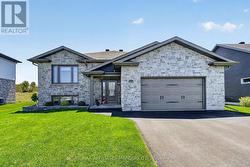 2140 BURKE AVENUE Cornwall, ON K6H 5B4