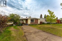 207 N OGILVIE STREET Prince George, BC V2M 3H7