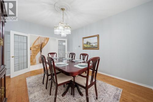 5811 Cornell Crescent, Mississauga, ON - Indoor Photo Showing Dining Room