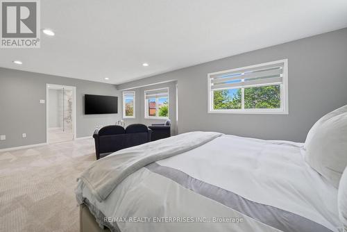 5811 Cornell Crescent, Mississauga, ON - Indoor Photo Showing Bedroom
