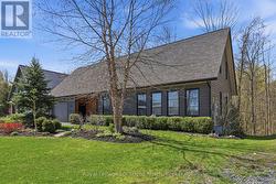 66 GORDON CRESCENT  Meaford, ON N4L 1C7