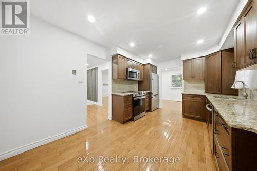 79 Ann Street, Hamilton (Dundas), ON - Indoor Photo Showing Kitchen