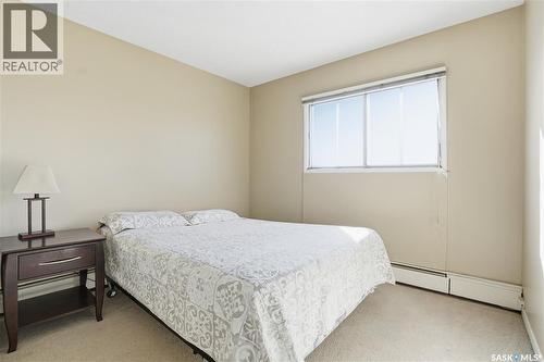 93 3 Columbia Drive, Saskatoon, SK - Indoor Photo Showing Bedroom