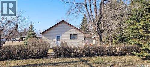 601 3Rd Avenue E, Meadow Lake, SK - Outdoor