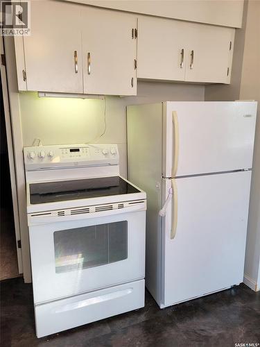 601 3Rd Avenue E, Meadow Lake, SK - Indoor